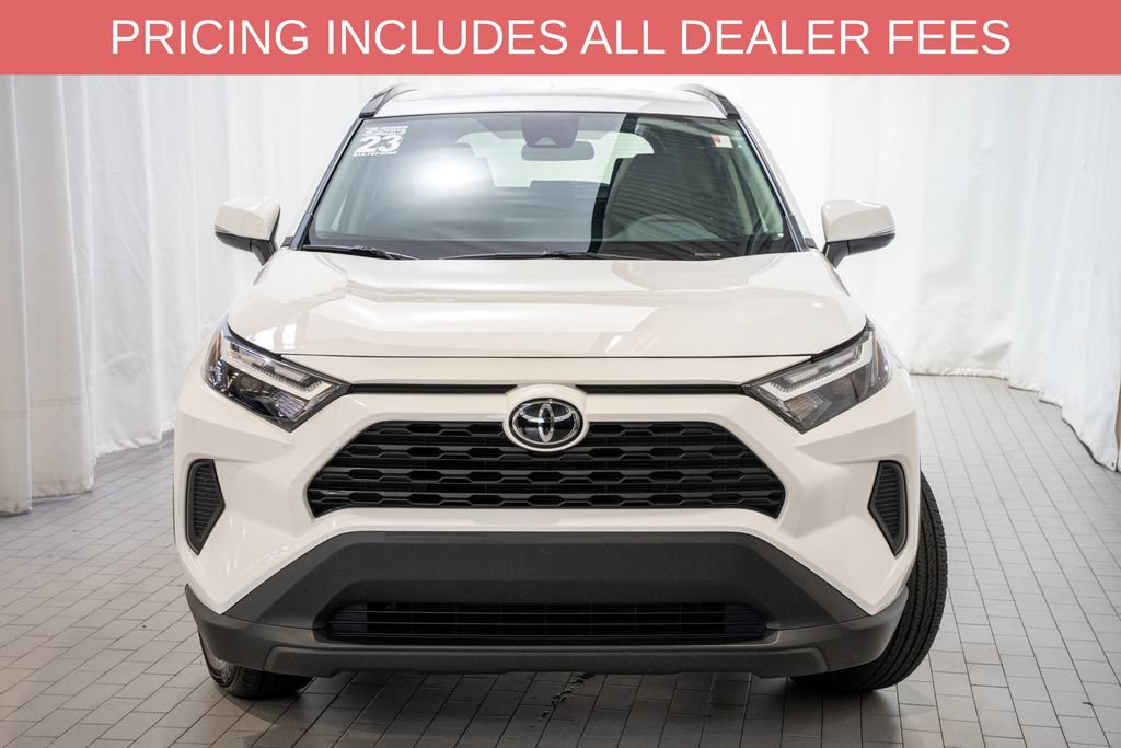 Certified 2025 Toyota RAV4 LE AWD/4WD image 2