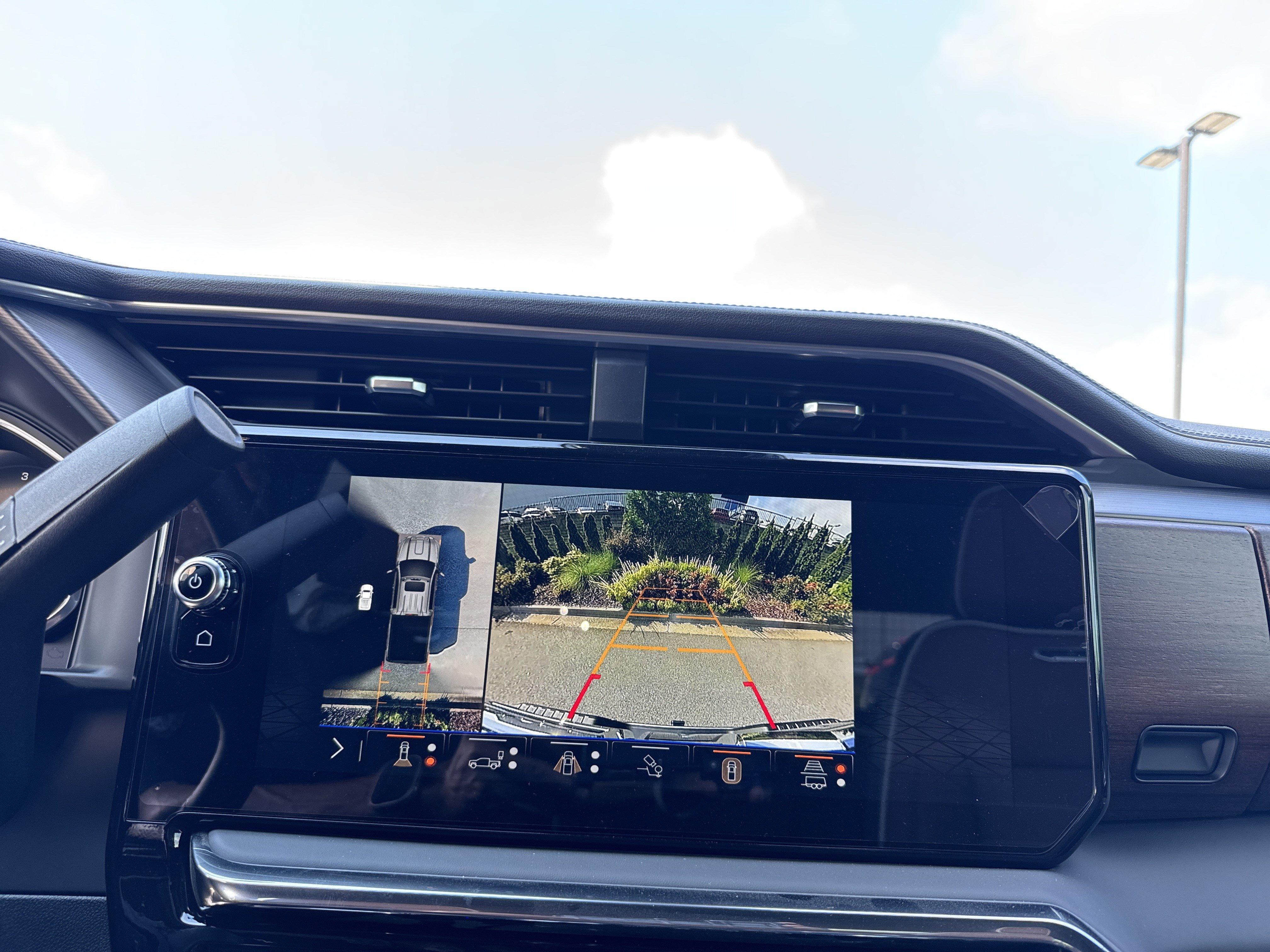 New 2026 GMC Sierra 2500 Denali Ultimate AWD/4WD image 25