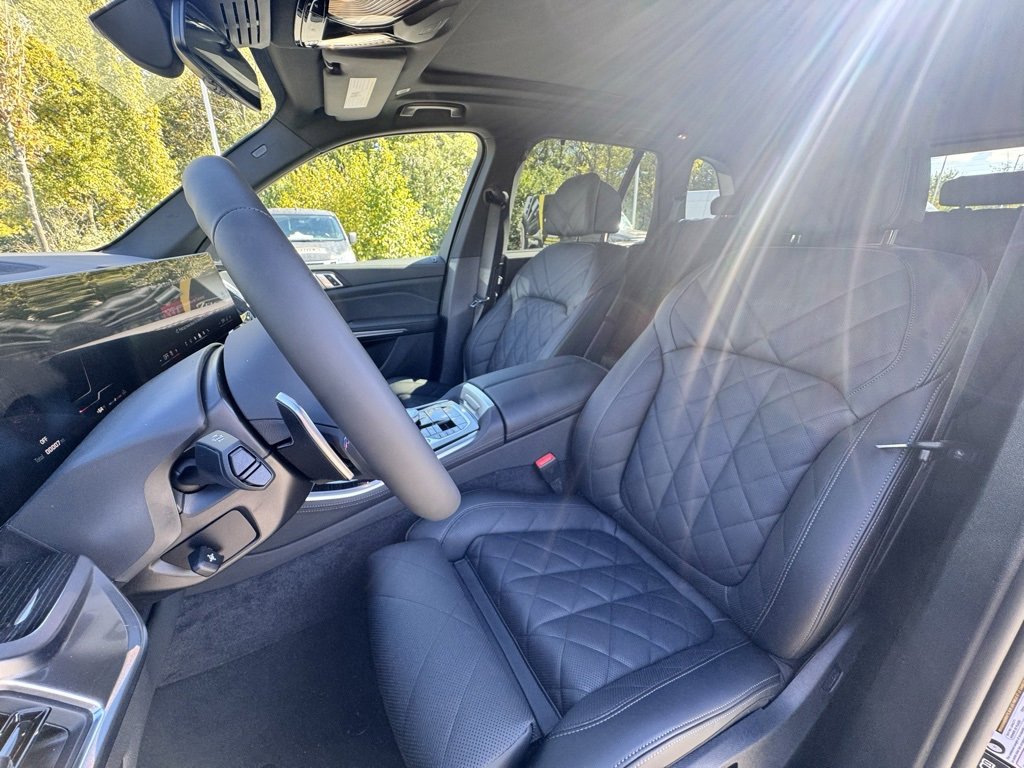 New 2026 BMW X5 M60i image 16