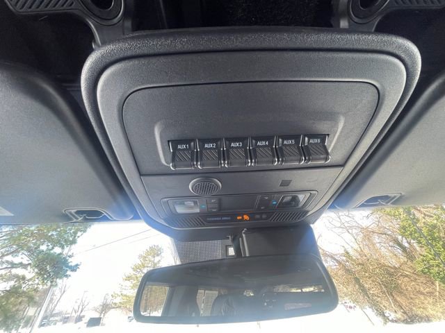 Used 2023 Ford Bronco Wildtrak image 25