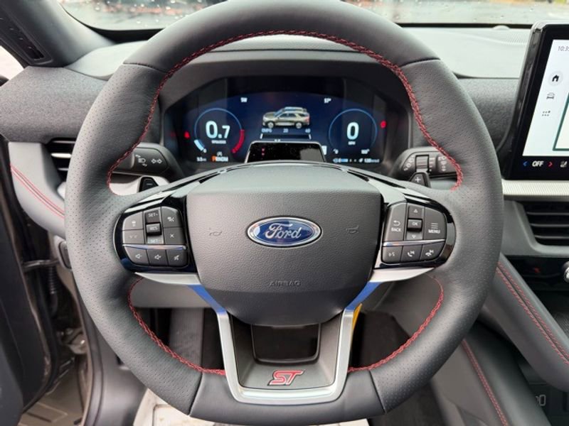 New 2026 Ford Explorer ST w/ Sun And Sound Package image 12