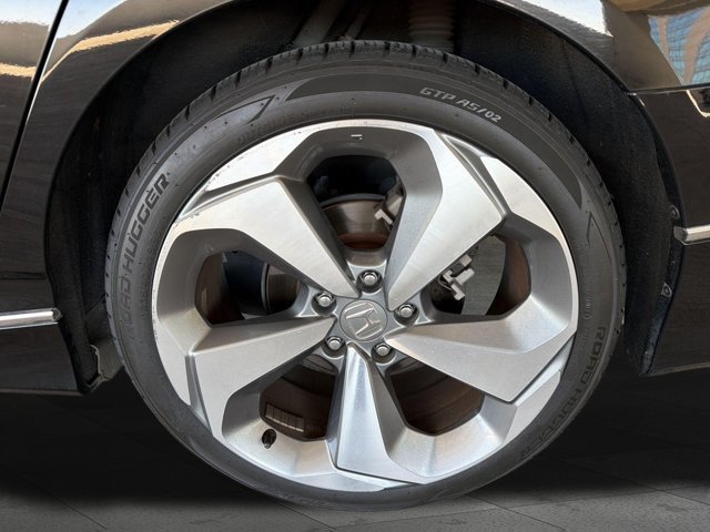 Used 2020 Honda Accord Touring image 26