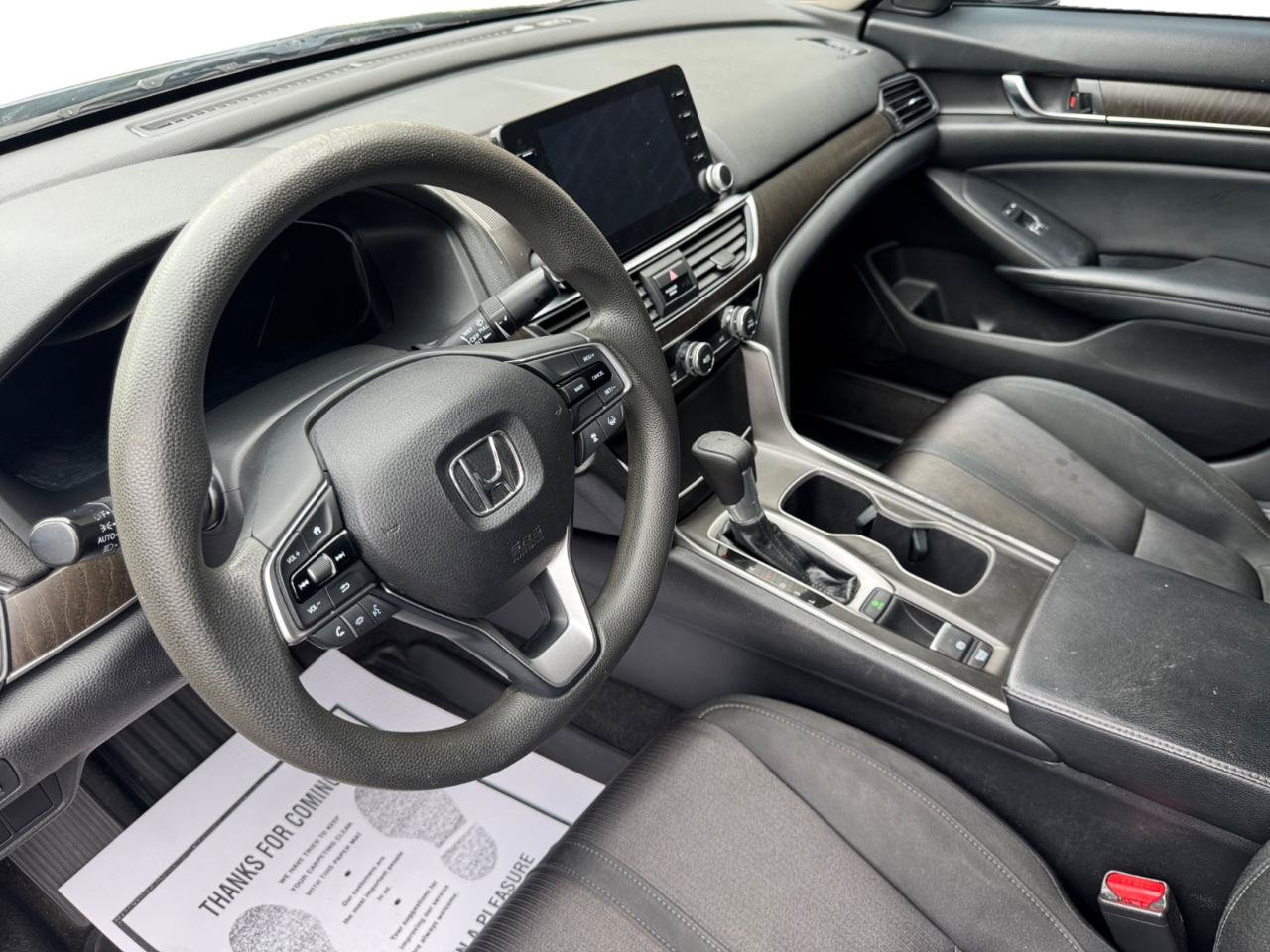 Used 2018 Honda Accord EX image 3