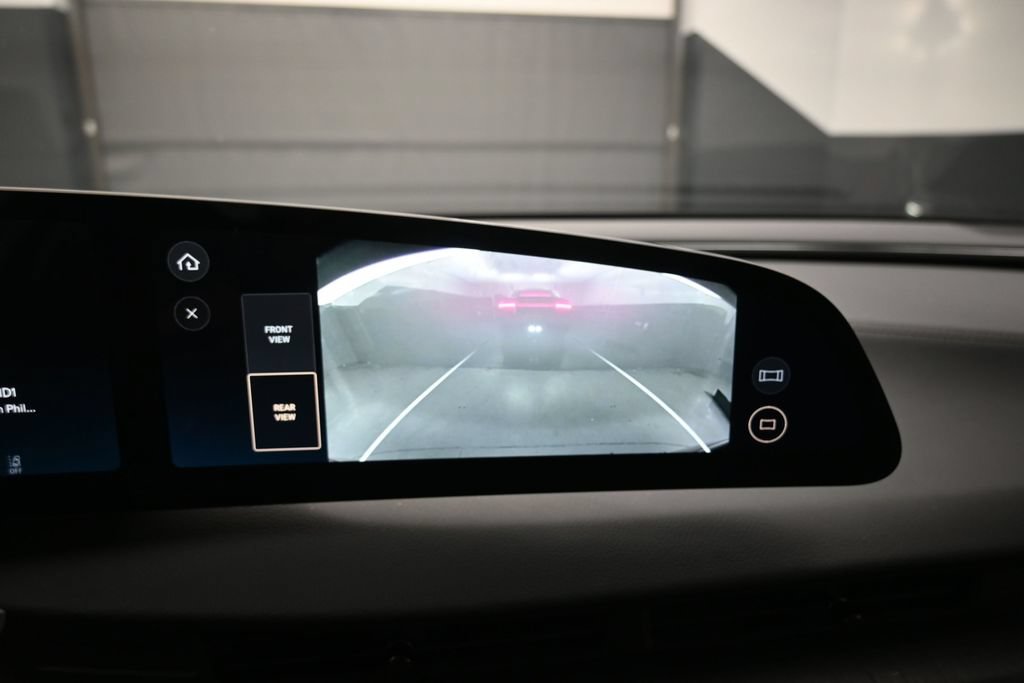 Used 2023 Lucid Air Touring AWD/4WD image 15
