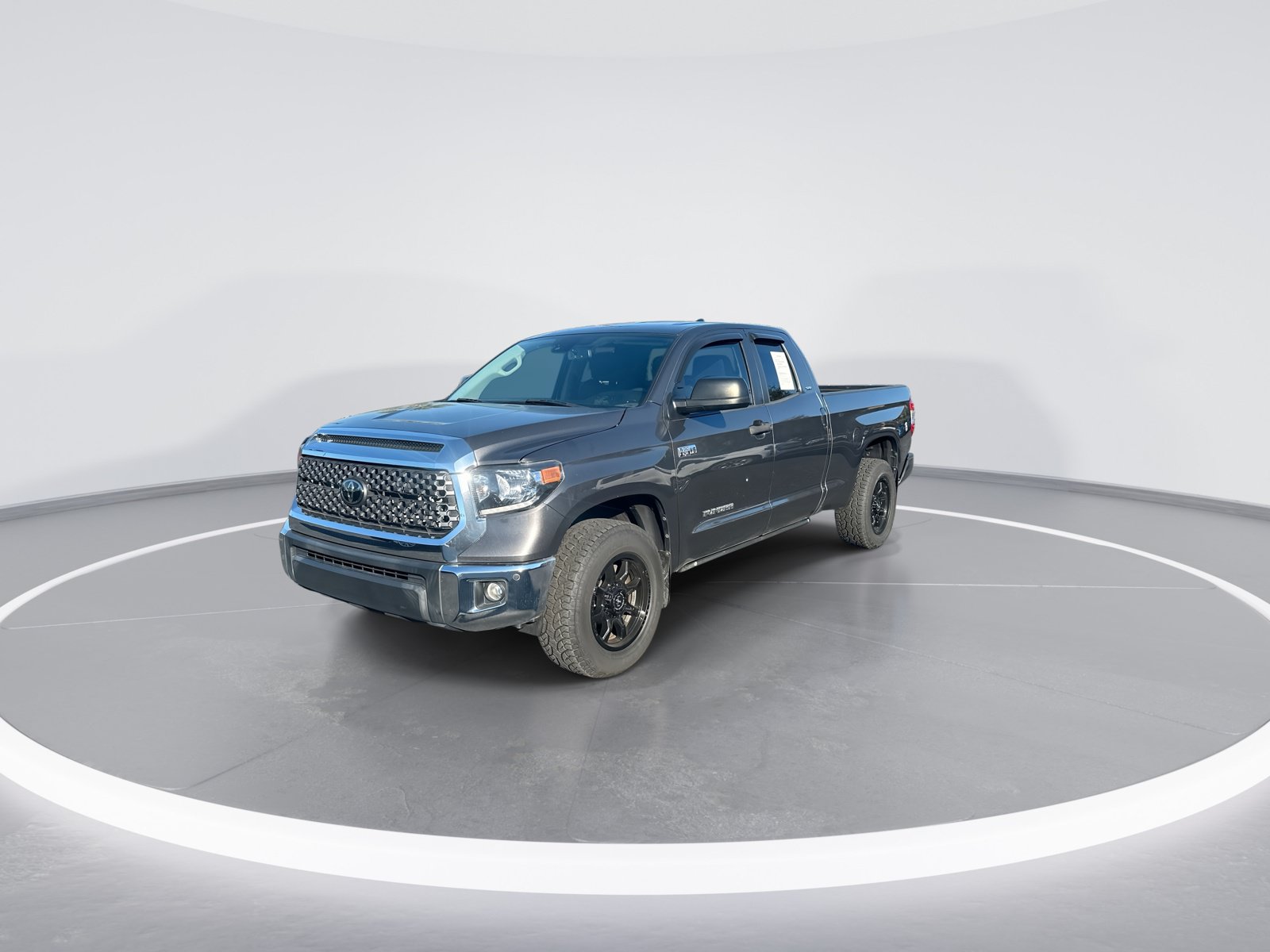 Used 2021 Toyota Tundra SR5 RWD image 5