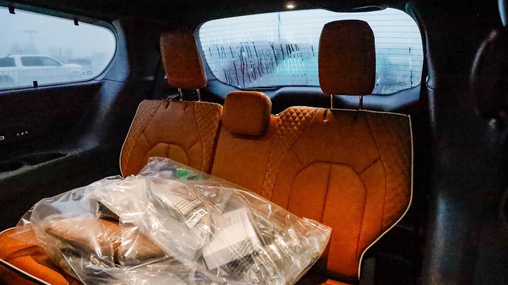 New 2026 Chrysler Pacifica Pinnacle w/ Trailer Tow Group image 24