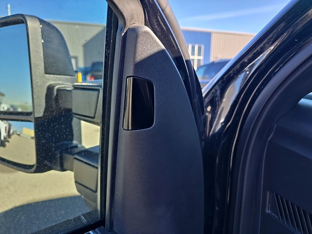 Used 2024 Ford F150 Lariat w/ Bed Utility Package image 9
