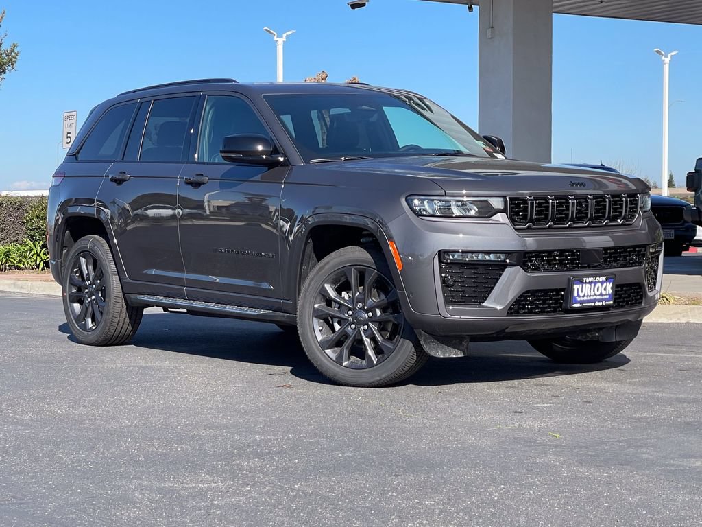 New 2026 Jeep Grand Cherokee Limited AWD/4WD image 2