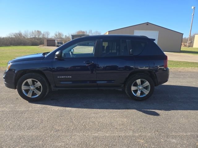 Used 2016 Jeep Compass Sport w/ Power Value Group image 3