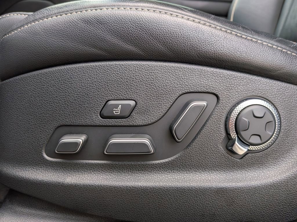 Used 2023 Genesis GV80 2.5T w/ Prestige Package AWD/4WD image 14