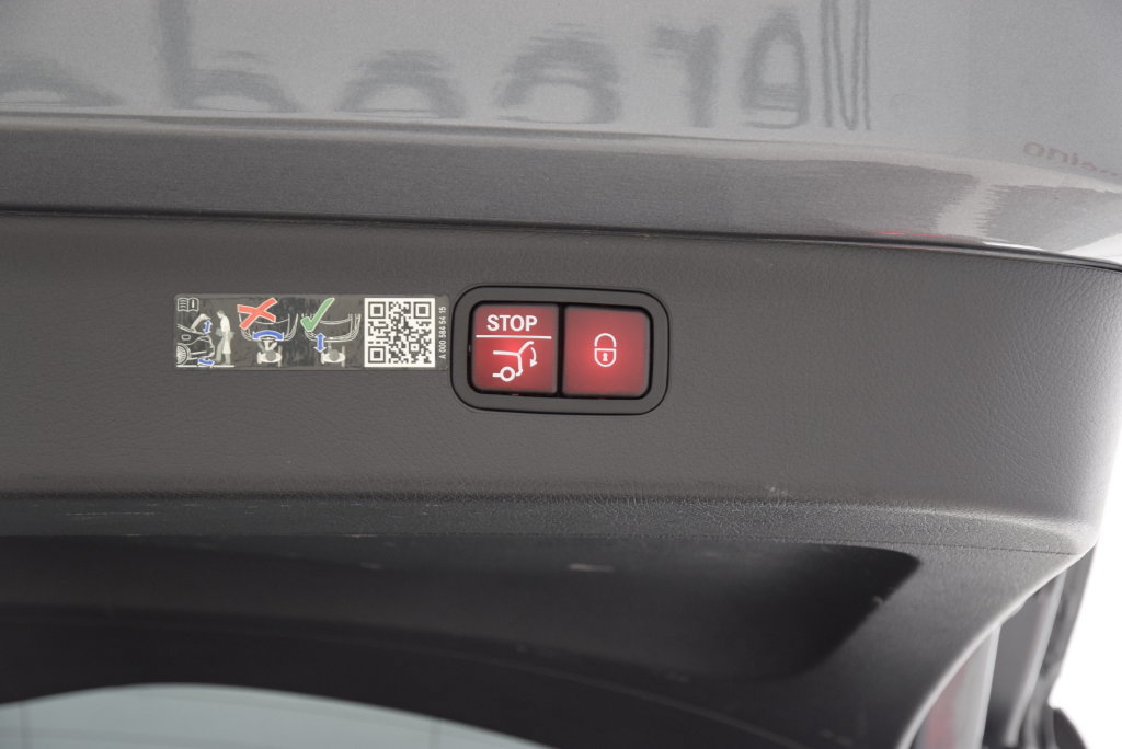 Certified 2023 Mercedes-Benz EQS 580 4MATIC SUV image 25