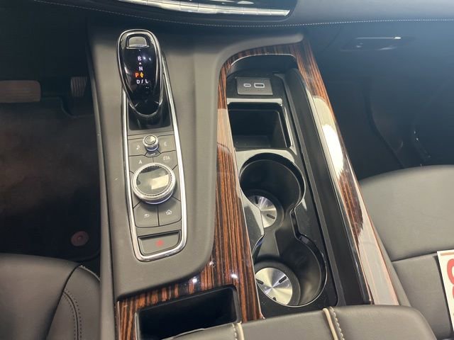 Certified 2024 Cadillac Escalade ESV Luxury image 21