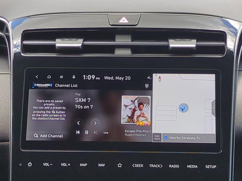 Certified 2024 Hyundai Santa Cruz SEL w/ Activity Package FWD image 14