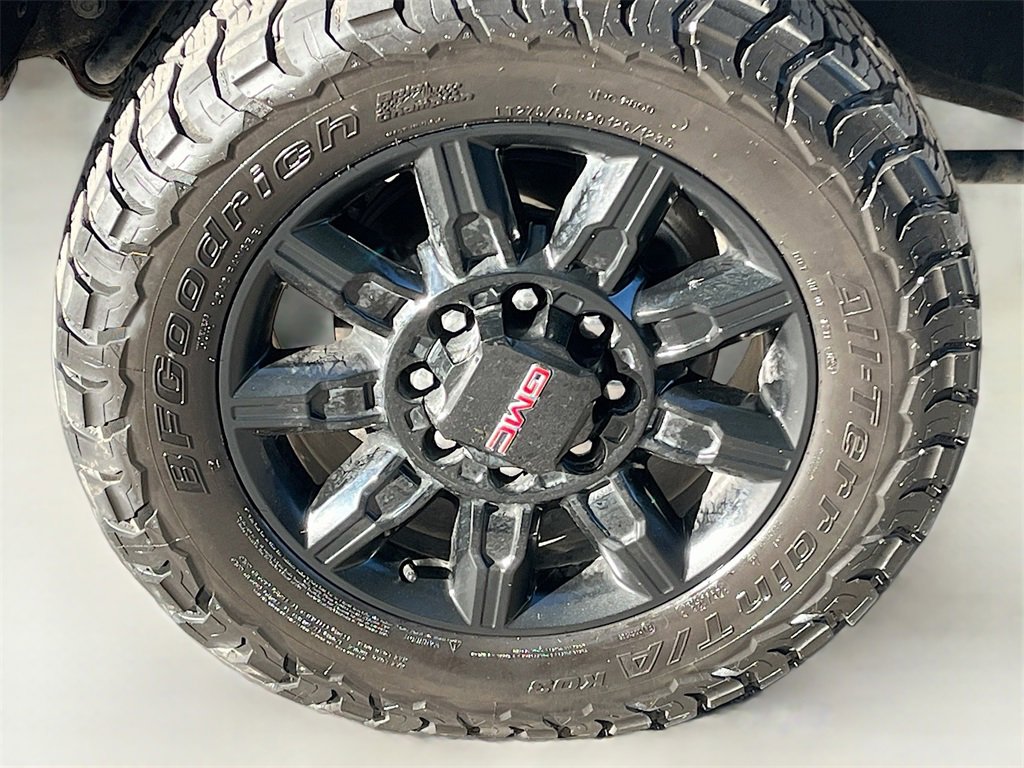 Used 2025 GMC Sierra 2500 AT4 w/ AT4 Premium Plus Package image 33