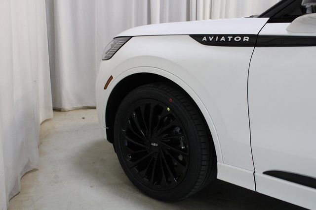 New 2026 Lincoln Aviator Reserve image 60