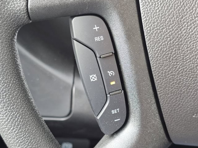 New 2026 Chevrolet Express 2500 Extended w/ Driver Convenience Package RWD image 7