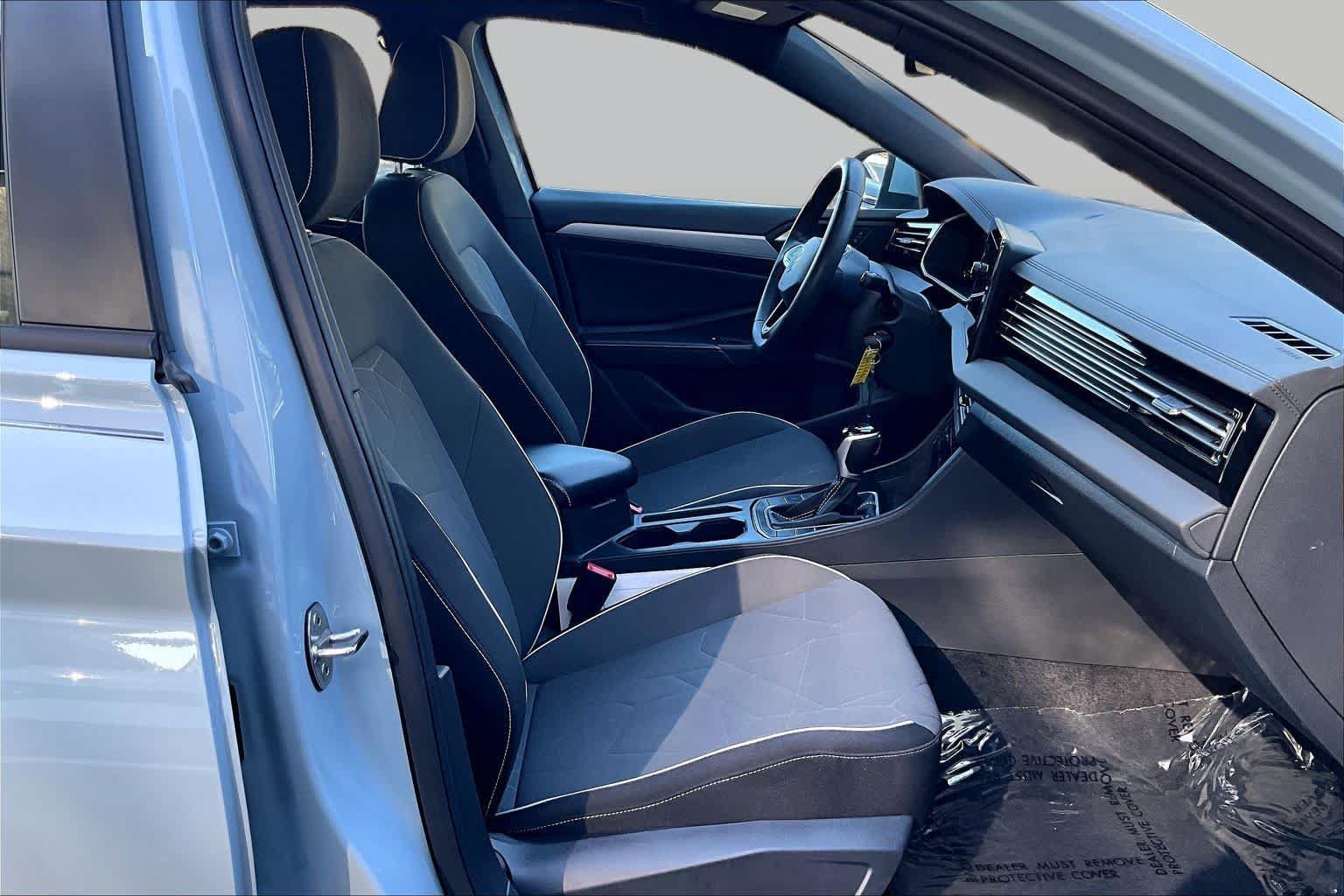 Certified 2026 Volkswagen Jetta Sport FWD image 8
