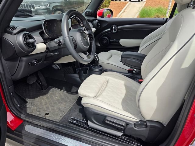 Used 2023 MINI Cooper S image 10