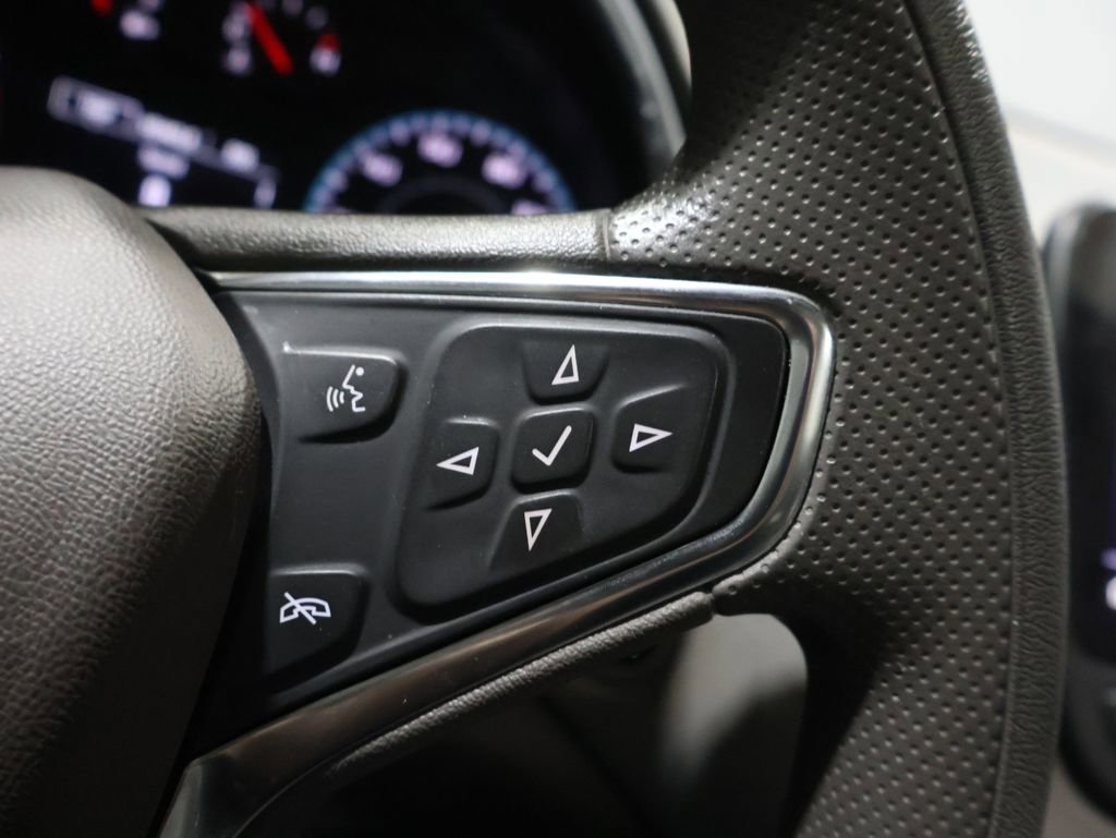 Used 2021 Chevrolet Malibu LT image 36