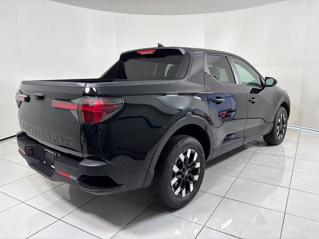 New 2027 Hyundai Santa Cruz SE FWD image 5