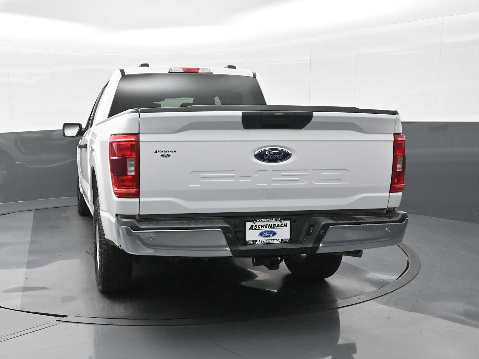 Used 2022 Ford F150 XLT w/ Equipment Group 301A Mid image 7