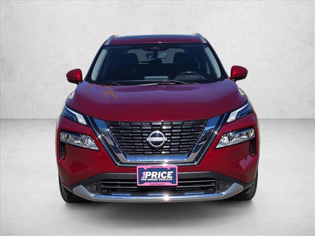 Used 2023 Nissan Rogue Platinum w/ Platinum Premium Package image 2