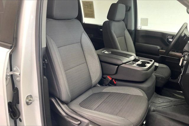 Used 2022 Chevrolet Silverado 2500 LT AWD/4WD image 6