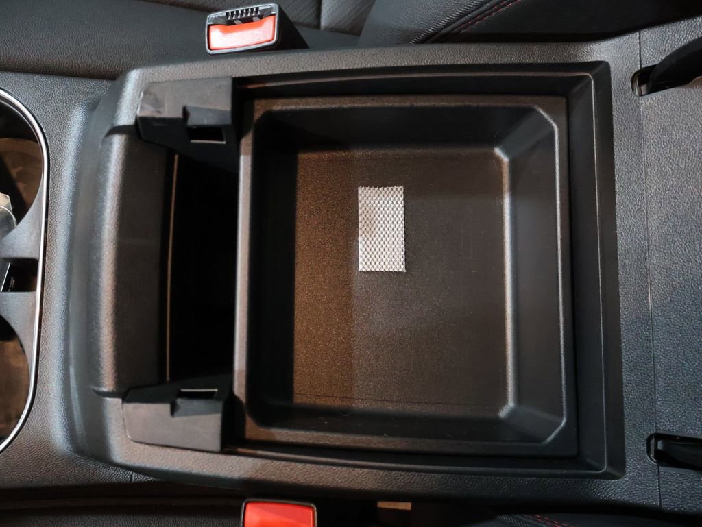 Used 2025 GMC Canyon AT4 w/ AT4X Package image 36