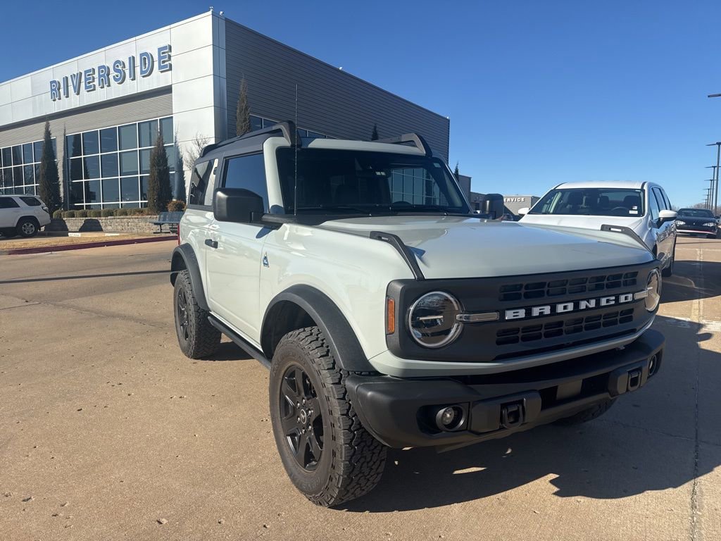 Used 2024 Ford Bronco Black Diamond image 1