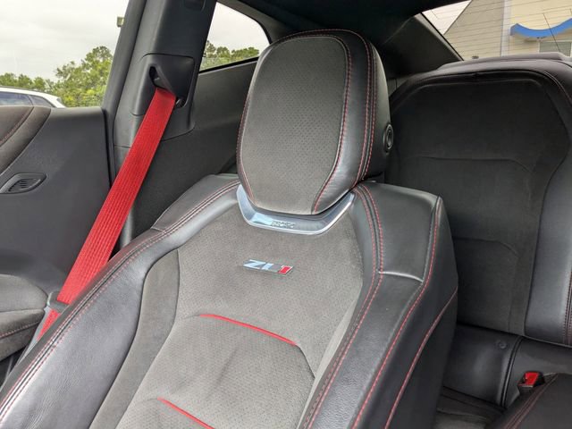 Used 2018 Chevrolet Camaro ZL1 image 29