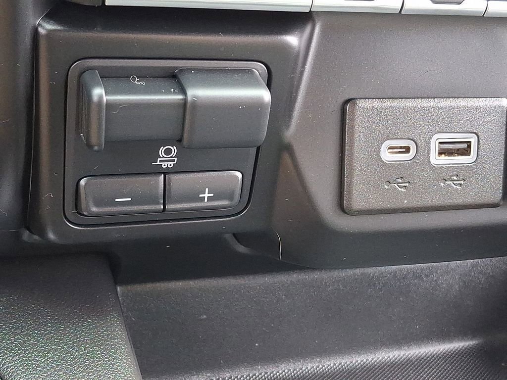 Used 2021 GMC Sierra 1500 SLT image 27