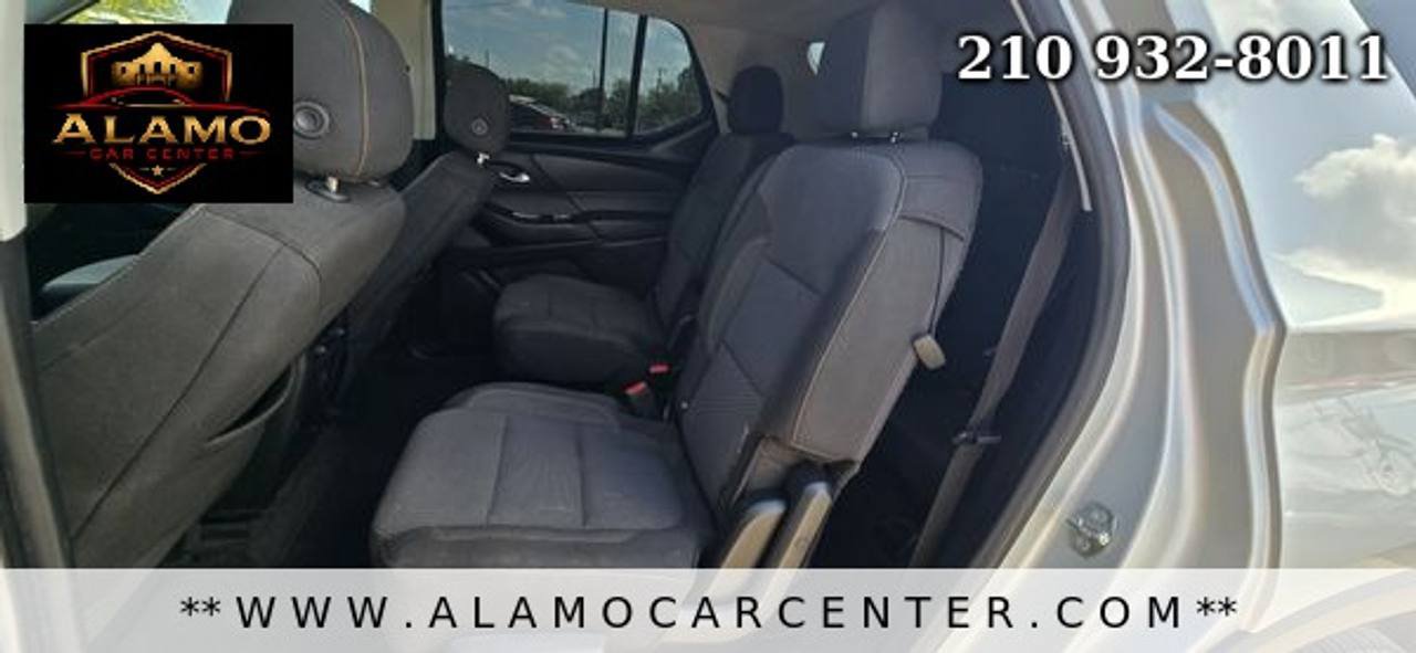 Used 2020 Chevrolet Traverse LT FWD image 29