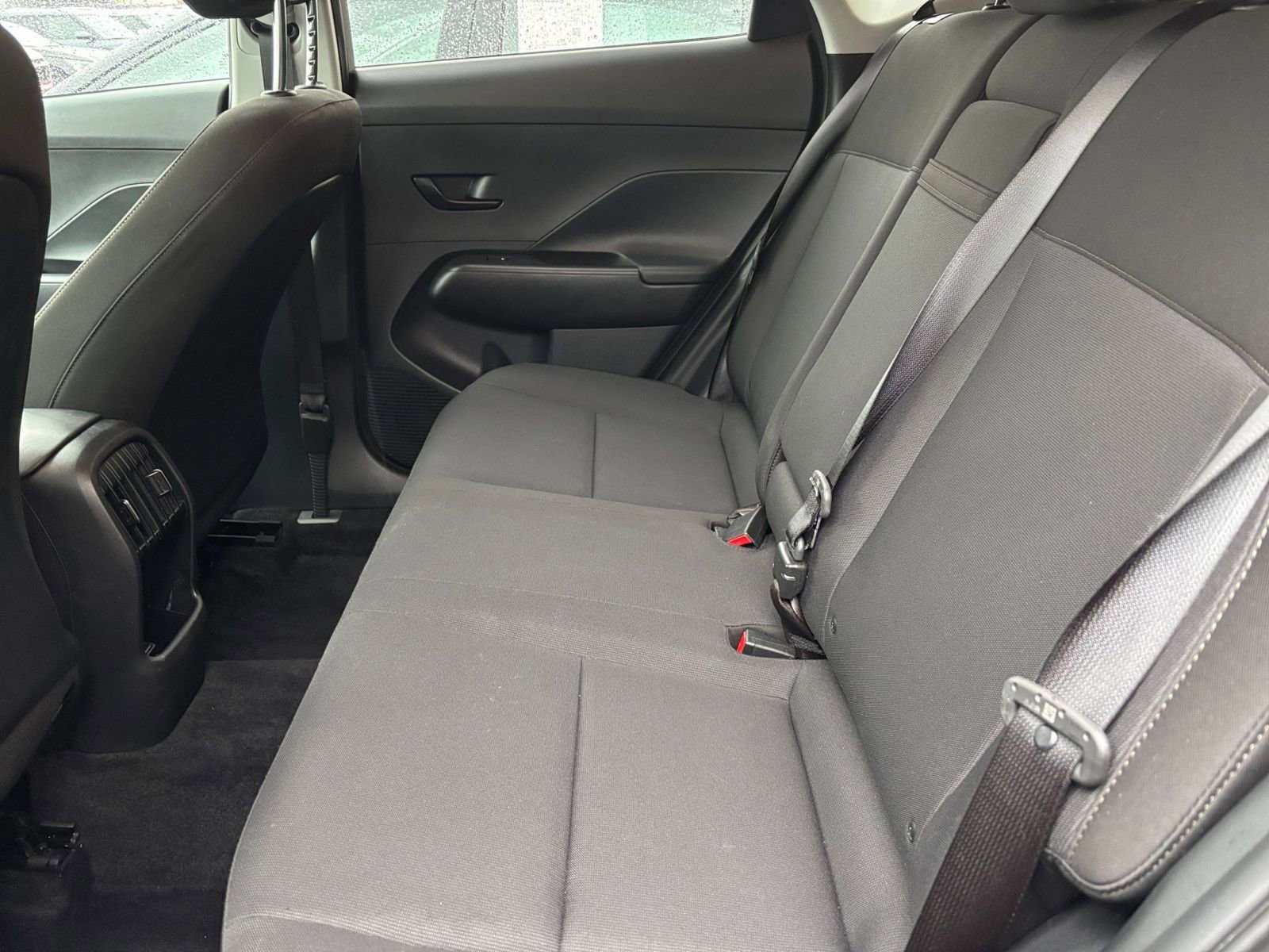 Used 2025 Hyundai Kona SEL image 28