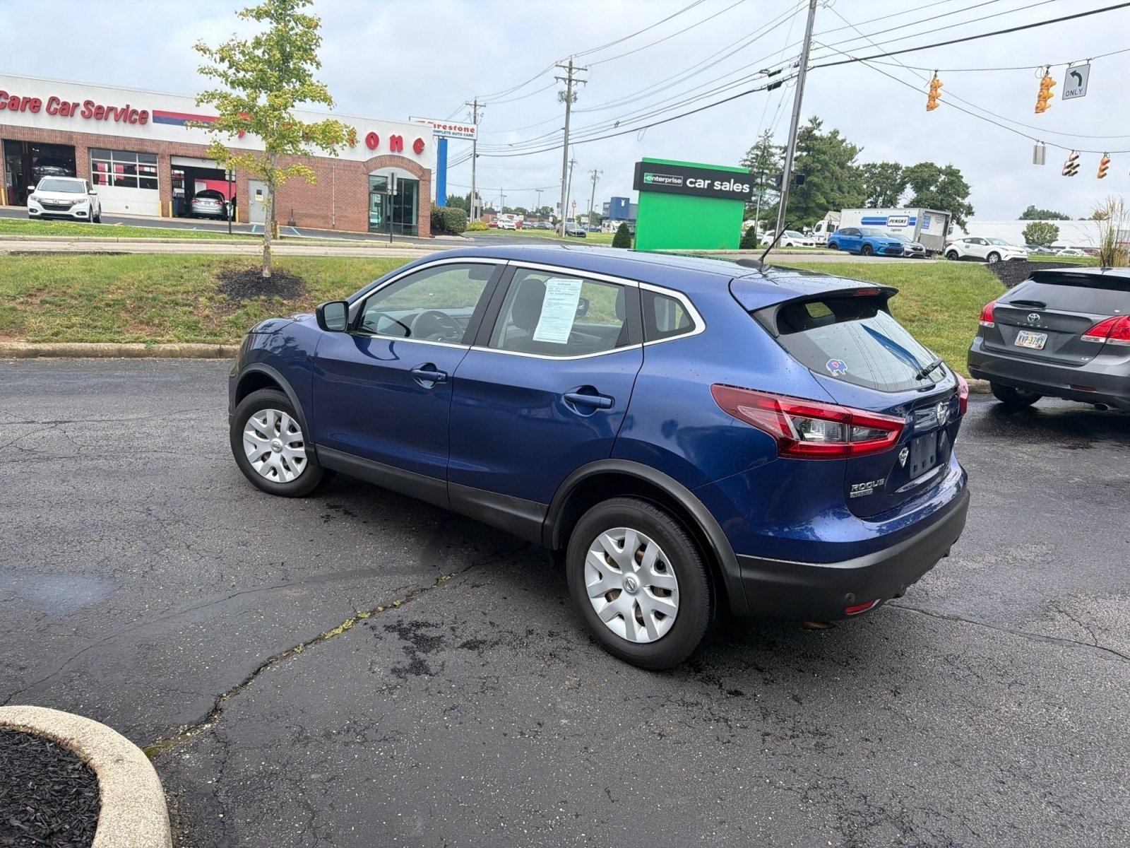 Used 2020 Nissan Rogue Sport S AWD/4WD image 16