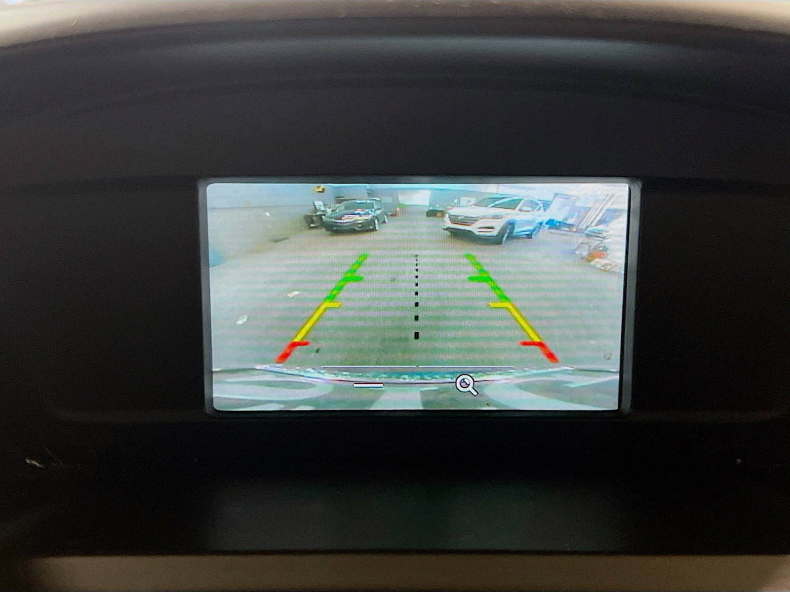 Used 2018 Ford Escape SE image 9