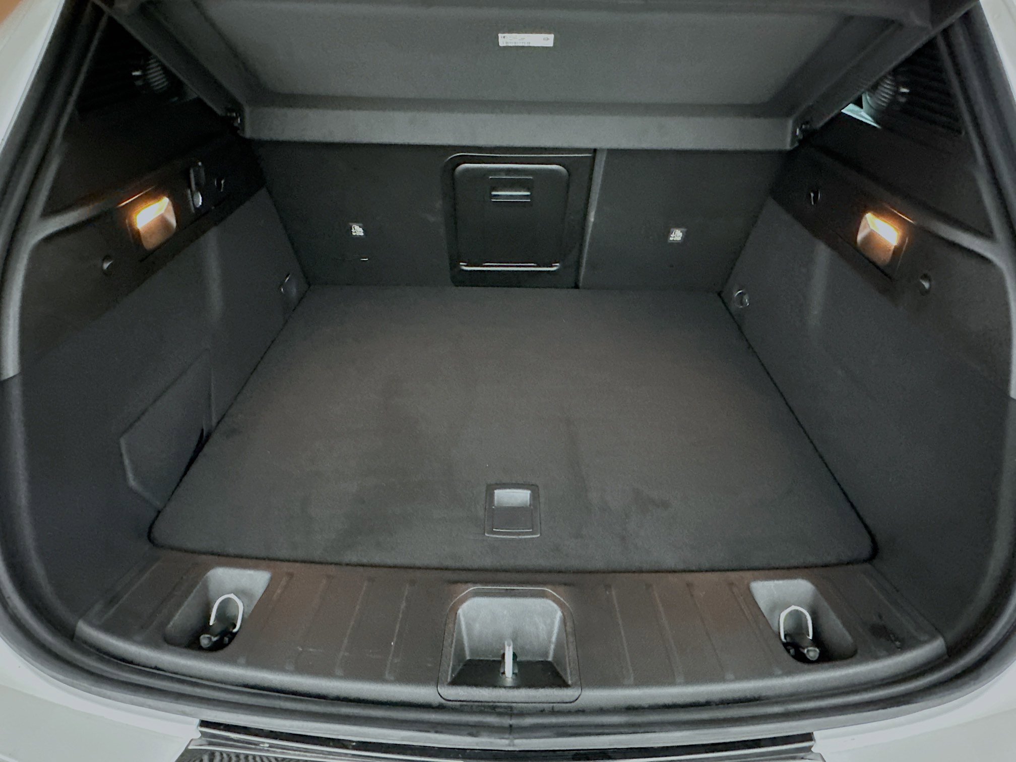 Used 2025 Alfa Romeo Tonale w/ Premium Package image 31