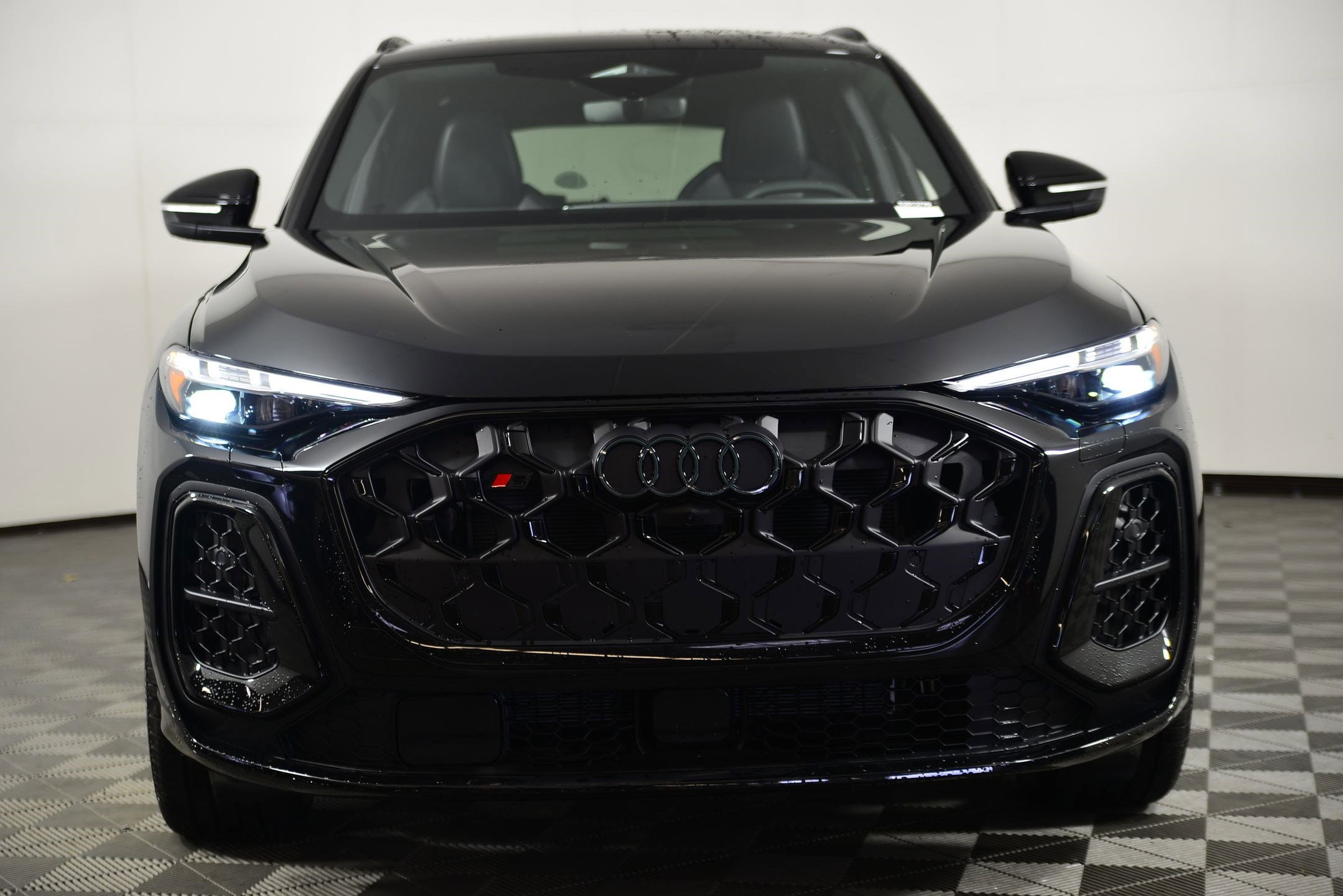 New 2025 Audi SQ5 Premium Plus image 5