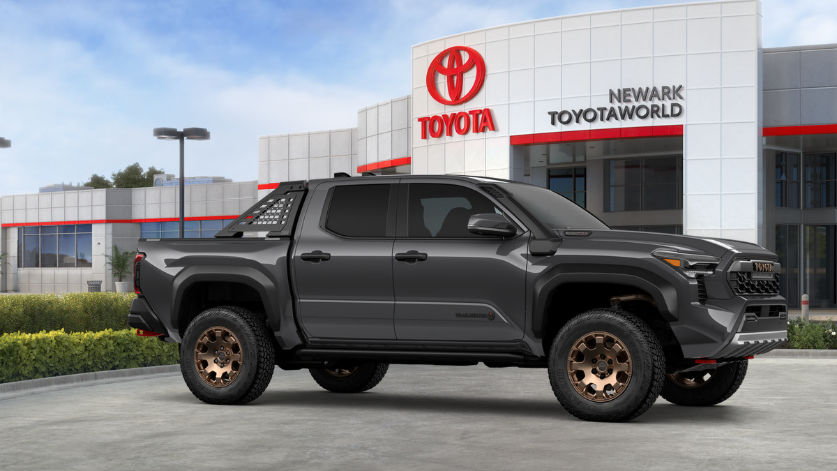 New 2025 Toyota Tacoma 4x4 Double Cab Hybrid image 16