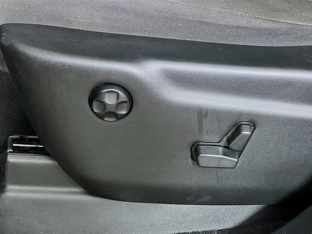 Used 2021 Jeep Grand Cherokee Laredo AWD/4WD image 11