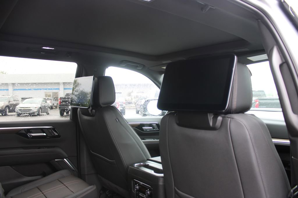 New 2026 Chevrolet Tahoe High Country AWD/4WD image 36