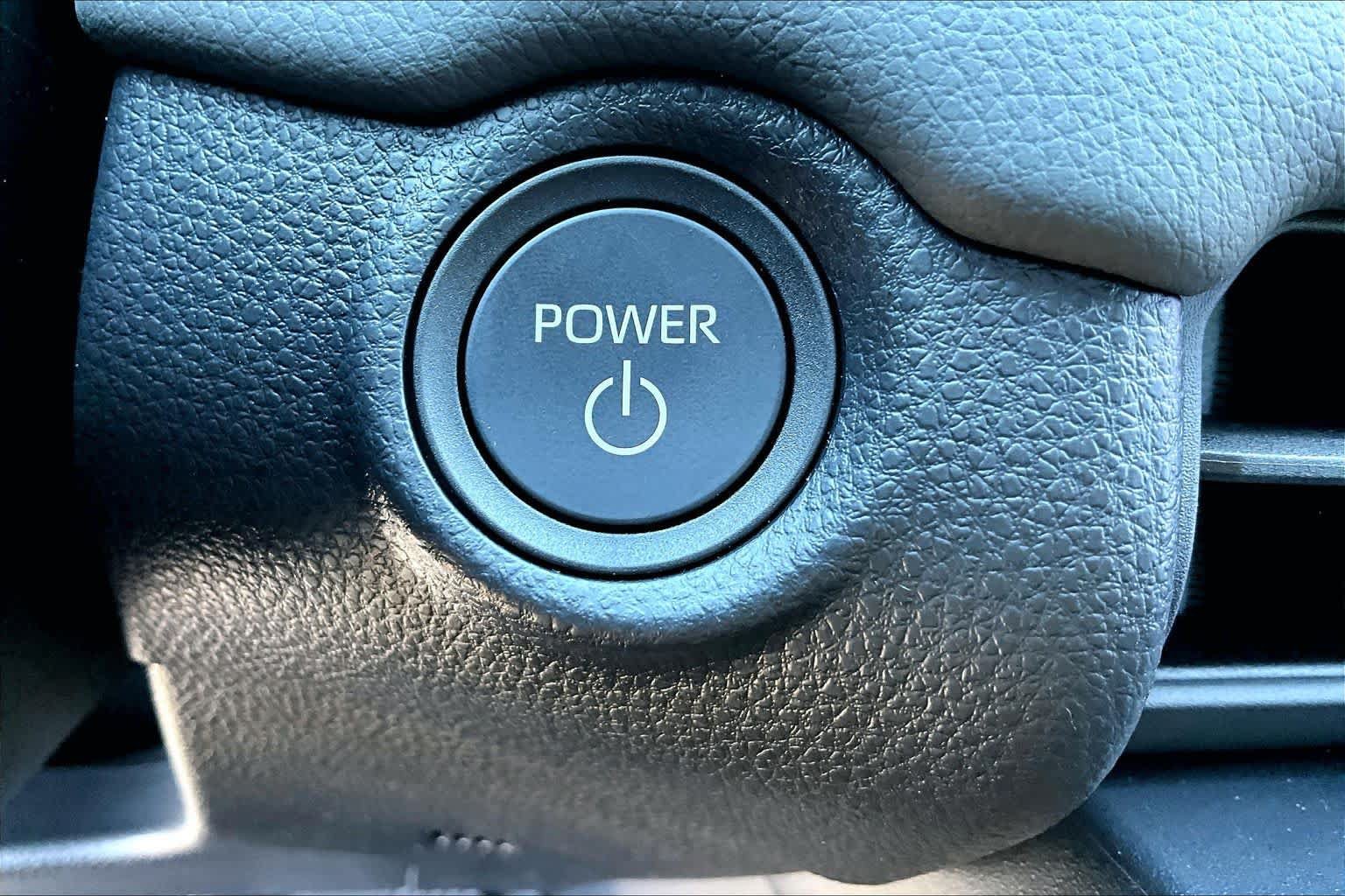 New 2026 Toyota RAV4 SE AWD/4WD image 13