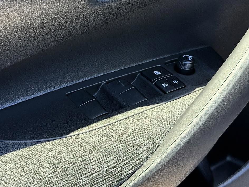 Used 2026 Toyota Corolla LE FWD image 21