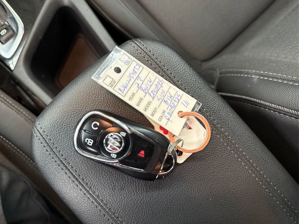 Used 2023 Buick Encore GX Select AWD/4WD image 36