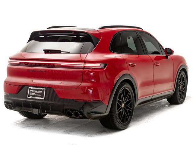 Used 2025 Porsche Cayenne GTS image 35