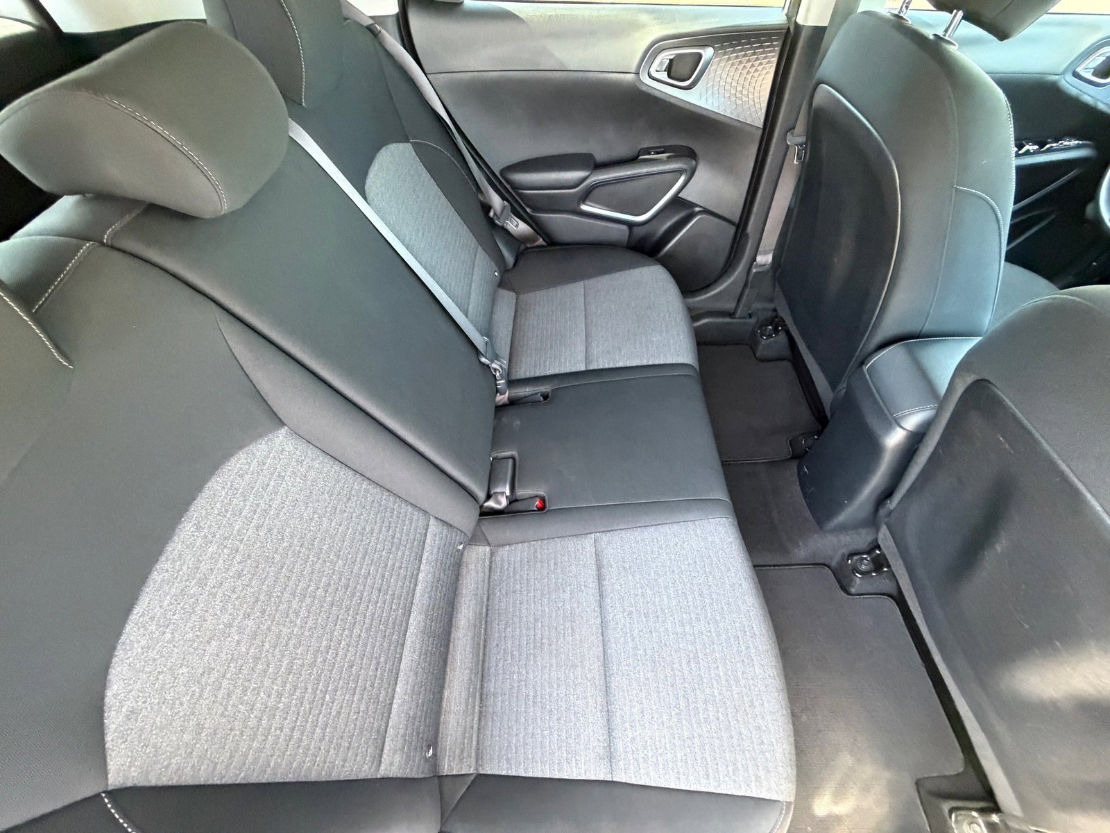 Certified 2020 Kia Soul S FWD image 12