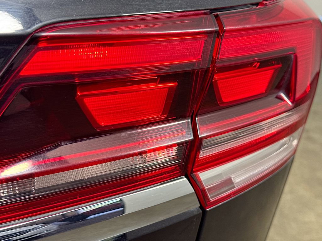 Used 2019 Volkswagen Atlas SE w/ Towing Package FWD image 32