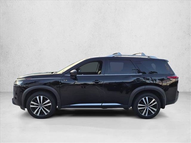 Used 2024 Nissan Pathfinder Platinum FWD image 8
