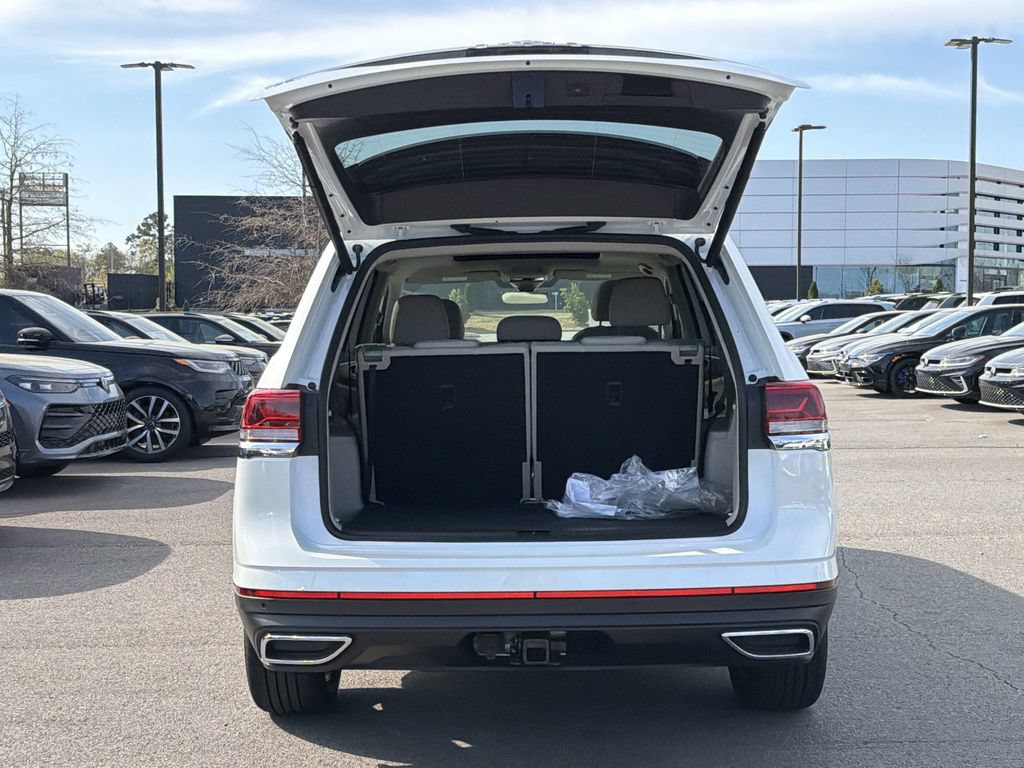 New 2026 Volkswagen Atlas SE FWD image 15
