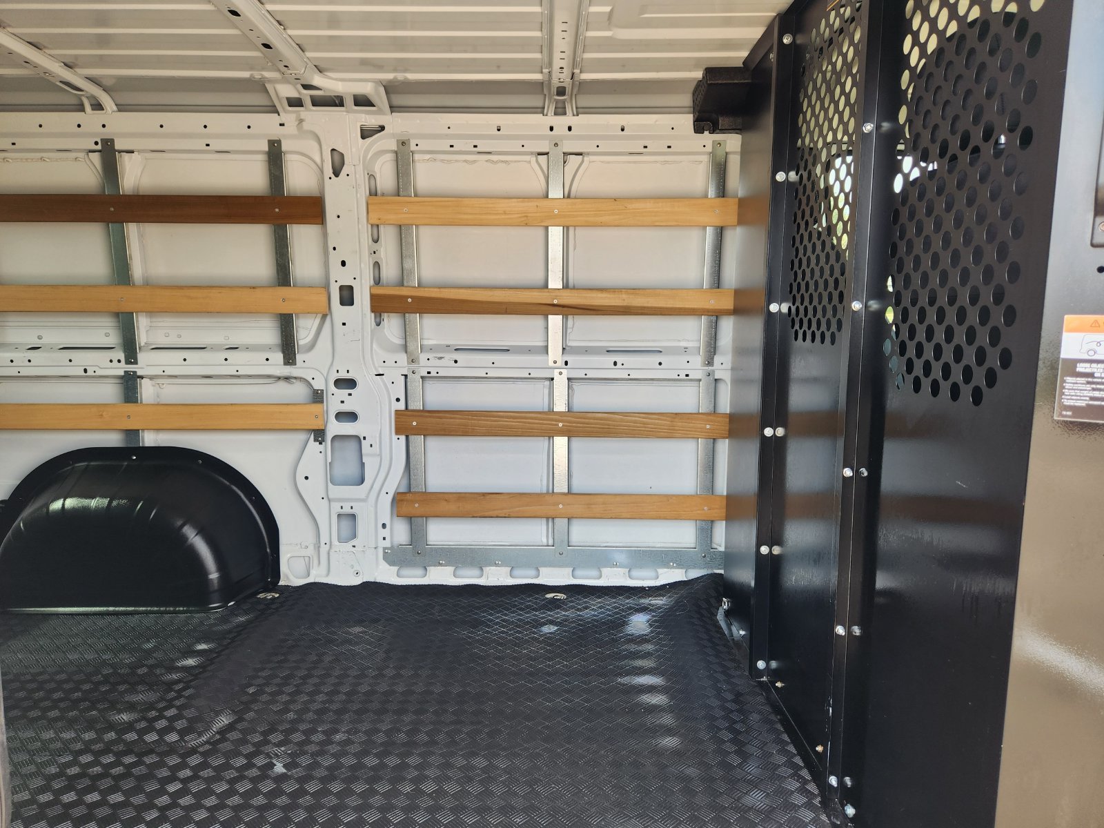 Used 2025 RAM ProMaster 2500 w/ U-Haul Equipment Group FWD image 39