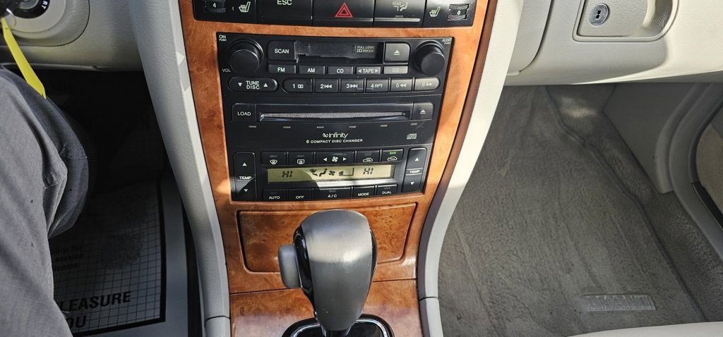 Used 2006 Kia Amanti image 15